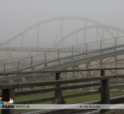 Desert Race im Nebel