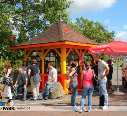 Kiosk bei Mountain-Rafting