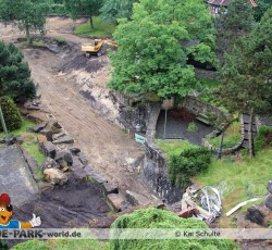 Abrissarbeiten Wildwasserbahn 2