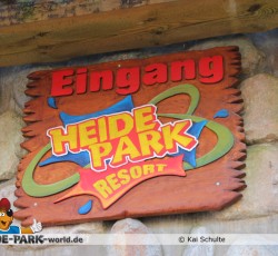 Schild "Heide-Park"