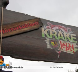 Schild: Krake lebt!