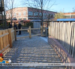 Wartebereich Krake lebt!