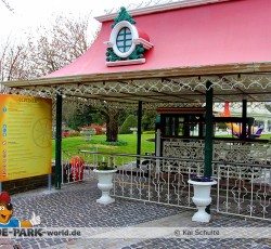 Schild: Oldtimerfahrt