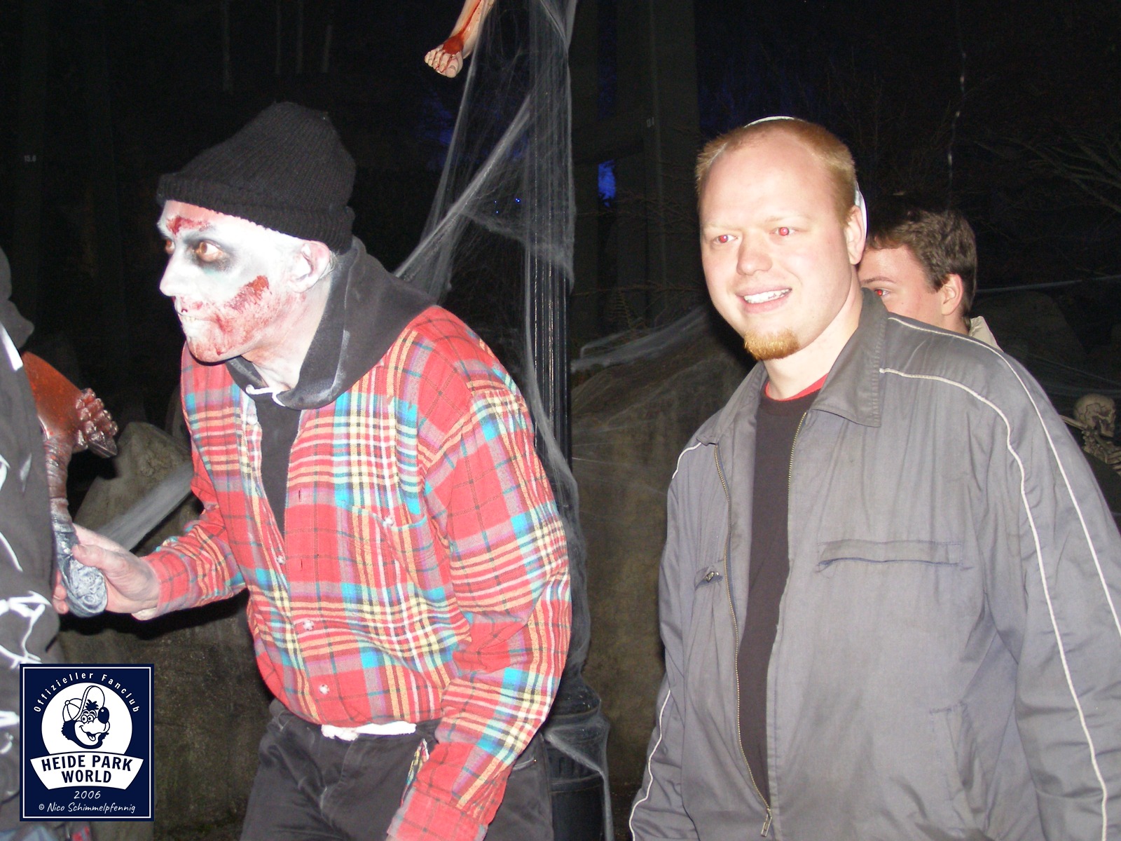 061027 ns halloween forrest of fear 02
