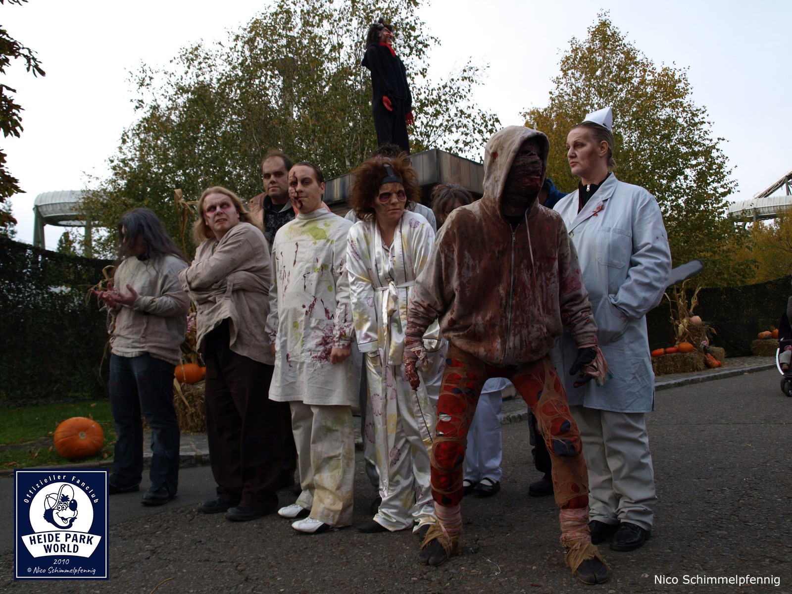 101024 ns halloween walk of scare 02