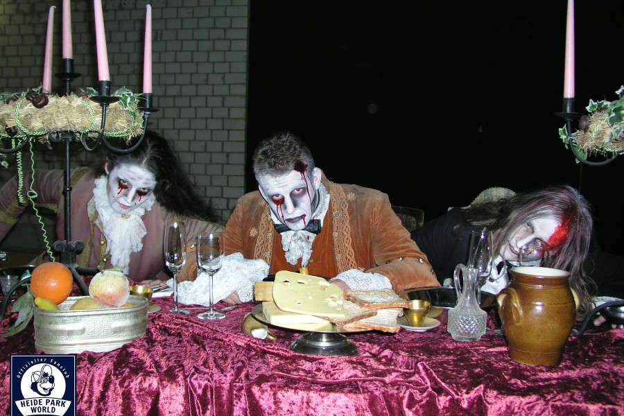 Horror Hall (2004)