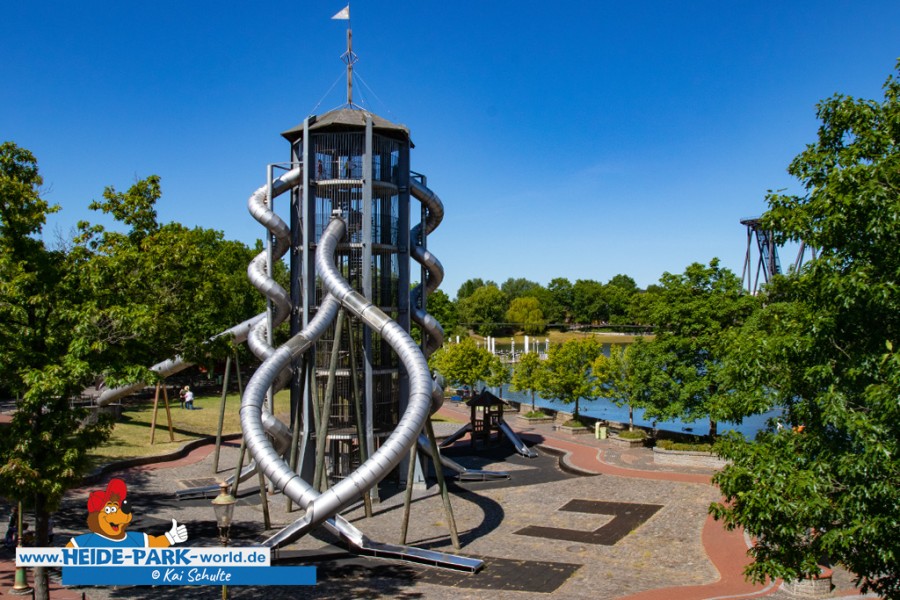 Spielplatz am See
