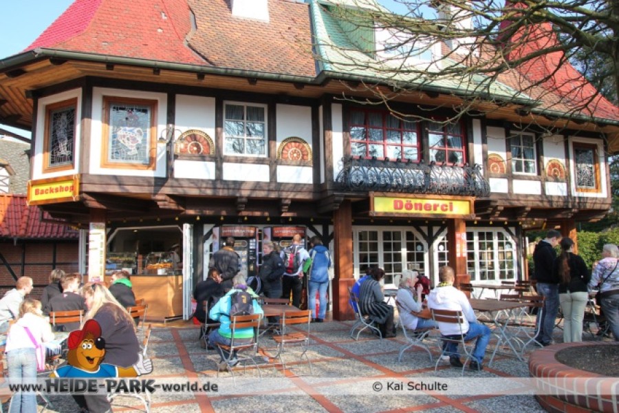 Backshop / Cafe Lounge