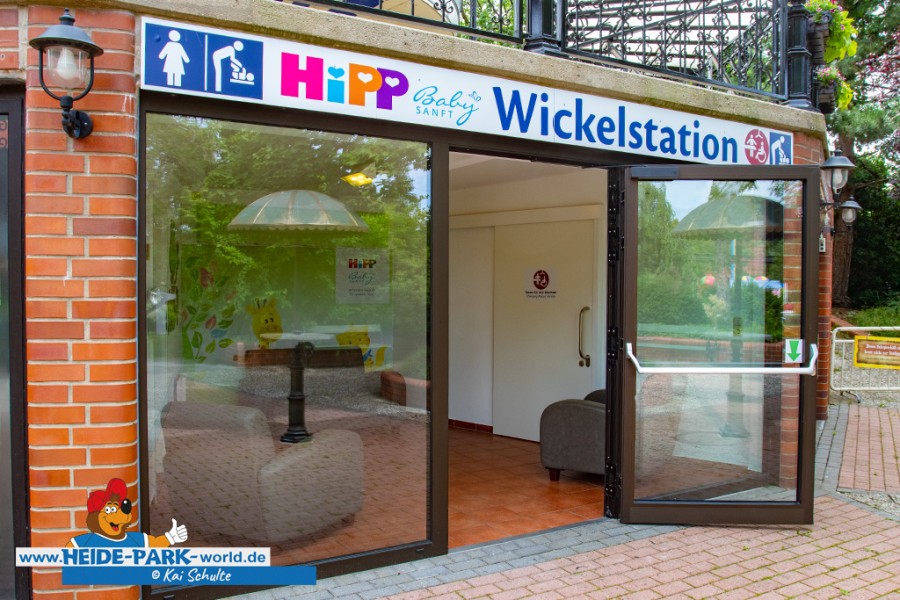 Wickelstation & Toilette für alle