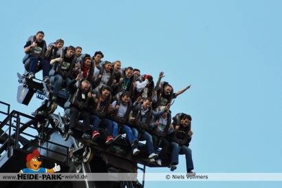 Deutschlands erster Dive Coaster geht in Betrieb: KRAKE erobert das Heide-Park Resort