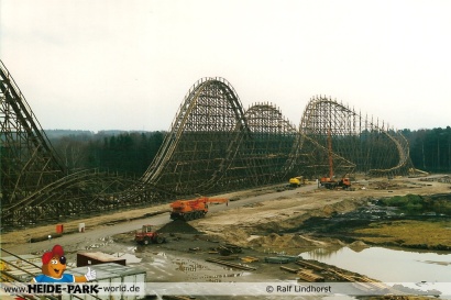 Dummy Car auf Strecke gesetzt