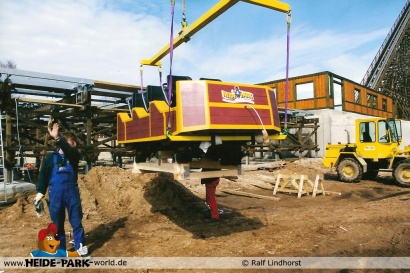 Aufregung auf der Baustelle: Der erste Zug ist da!