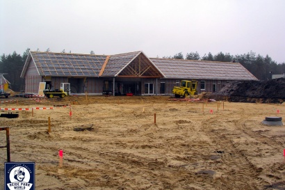 Rohbauten sind fertig & Landschaftsgestaltung